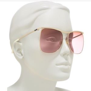 GUCCI OVERSIZED SUNGLASSES